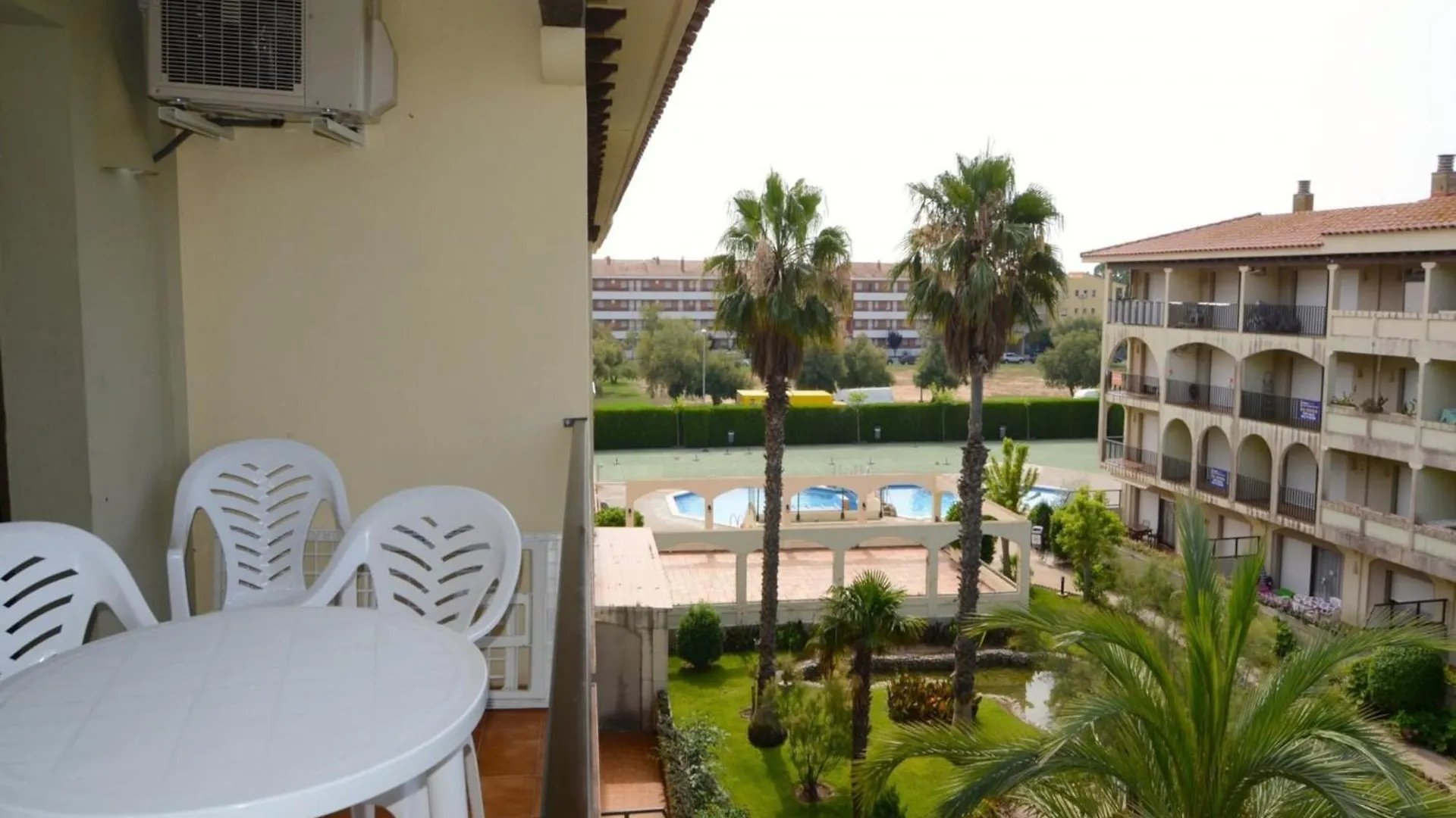 レスタルティットJardins Del Mar 069アパートメント スペイン